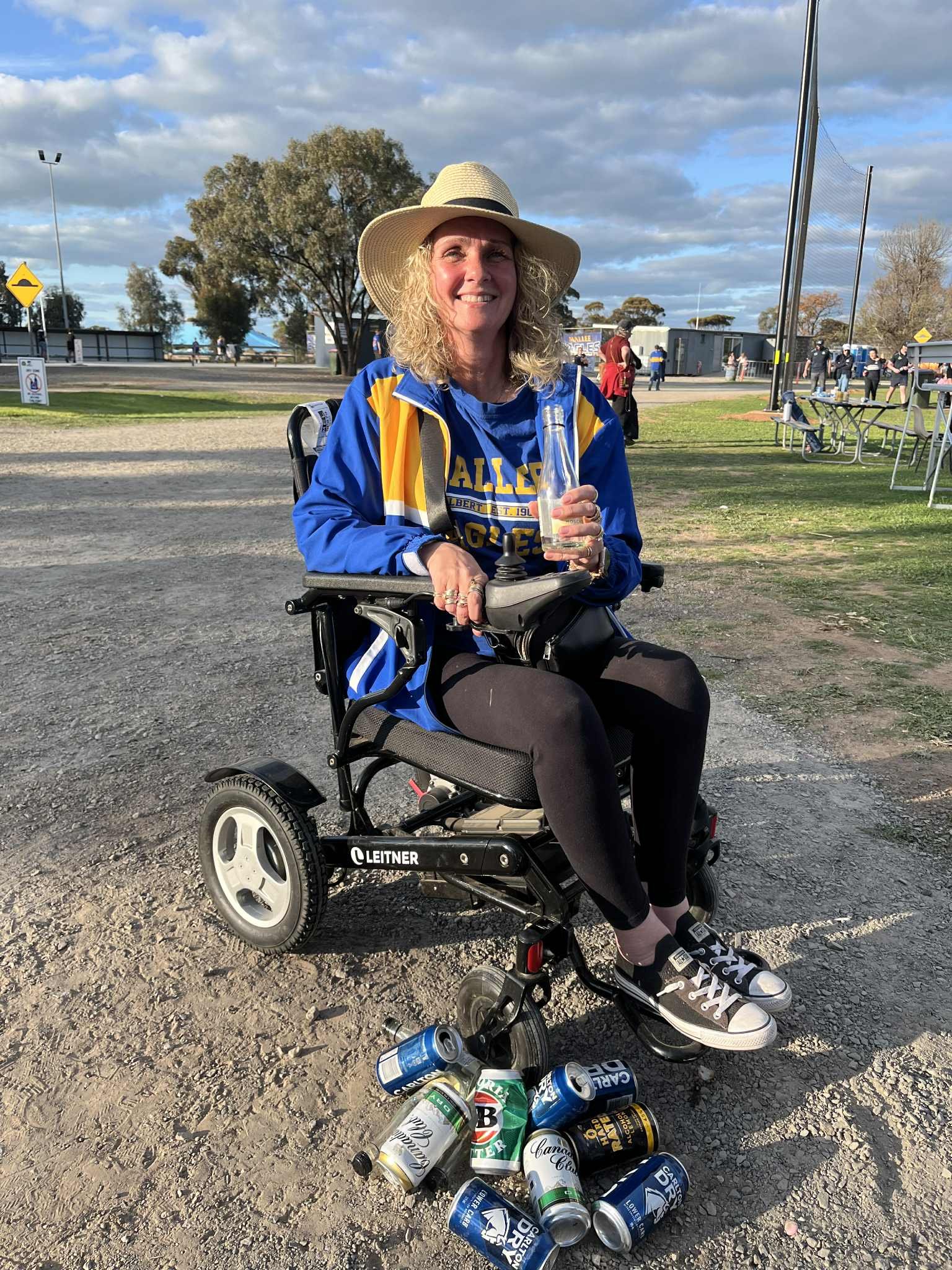 e6ee237c-d387-49e2-a3b3-5d3a1c75e193